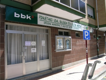 Oficina de Pinueta / Pinuetako udal bulegoa